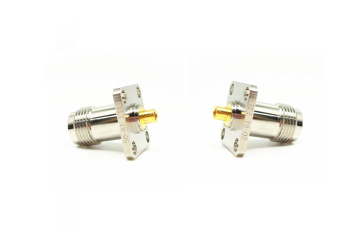 Quattro connettore 50Ohm femminile 11GHz del supporto TNC rf della flangia del foro per la microonda