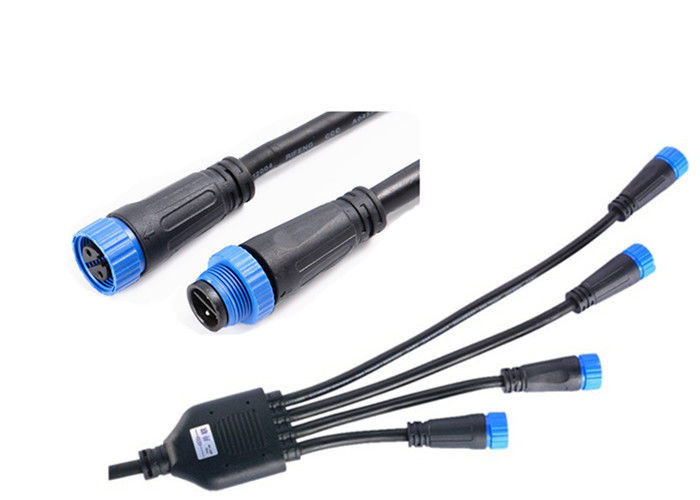 4 Pin maschio all'aperto della femmina 2 dei connettori di cavo di illuminazione di forma di modo Y per l'attrezzatura del LED